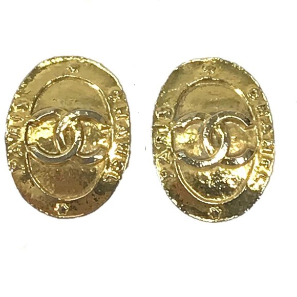 CHANEL Vintage Gold Earrings - Picture 1 of 15